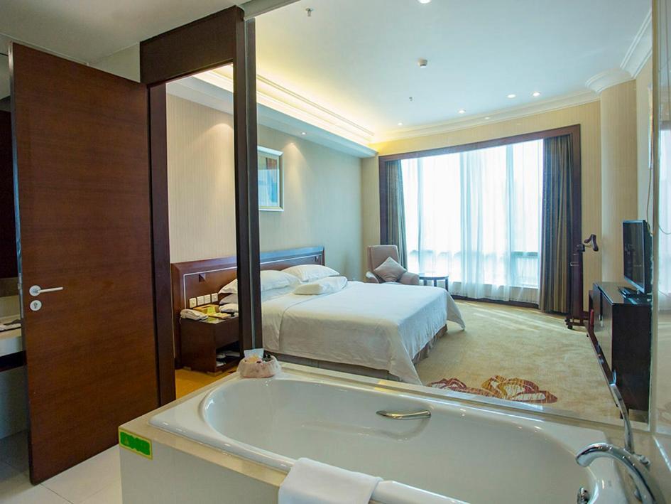 Vienna International Hotel Shenzhen Hua'Nan City Ngoại thất bức ảnh