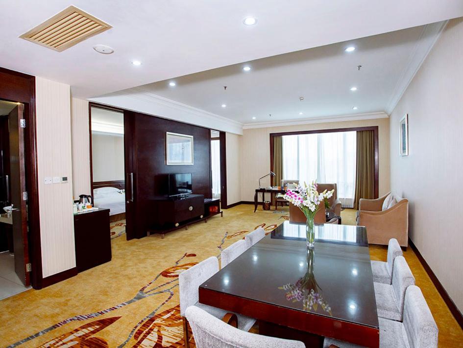 Vienna International Hotel Shenzhen Hua'Nan City Ngoại thất bức ảnh